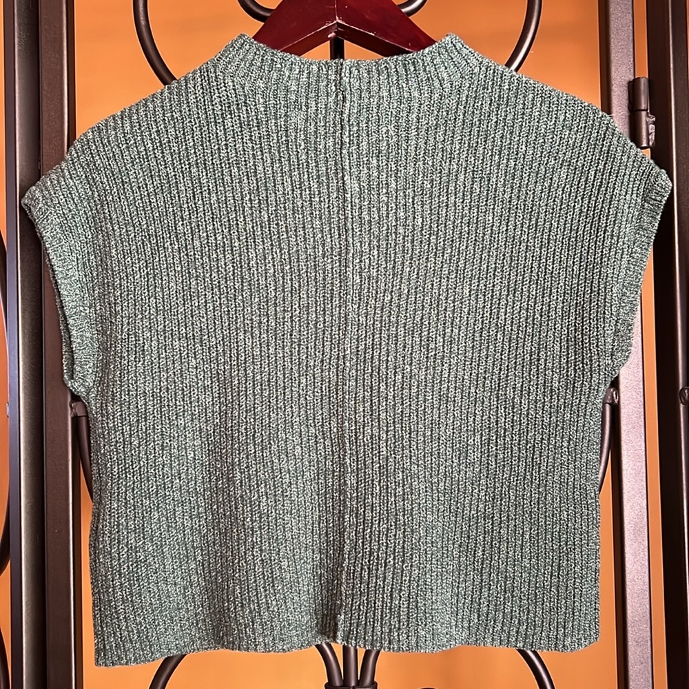 FREE PEOPLE Free-est Freya Short Sleeve
Sweater & Pants Set - Picture 6 of 17